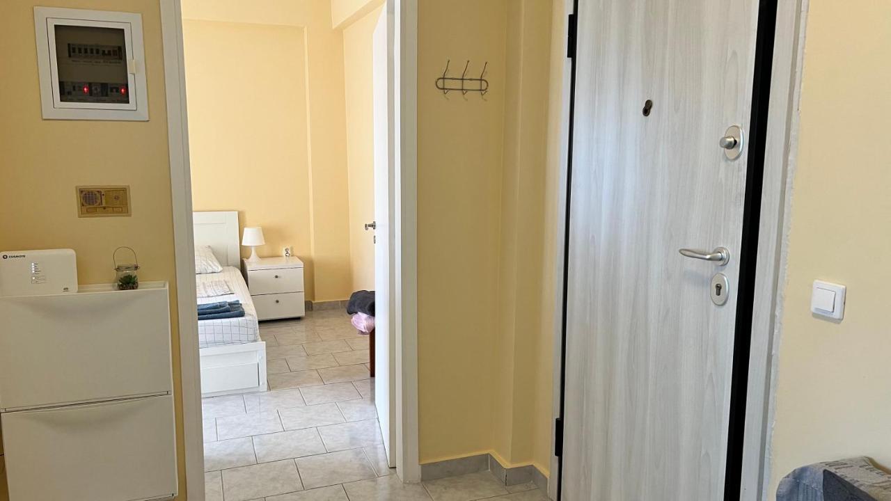 Comfort Apartment For Small Family Loutráki Dış mekan fotoğraf